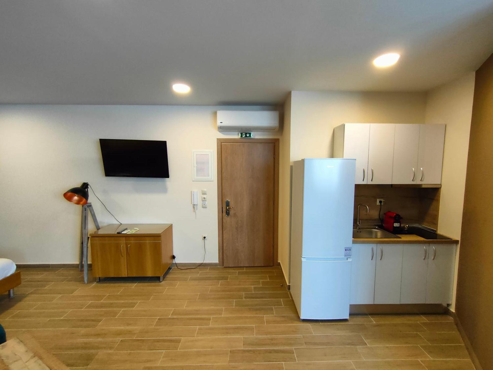 La Place De La Gare Suites - New Subway Station Thessaloníki Ngoại thất bức ảnh