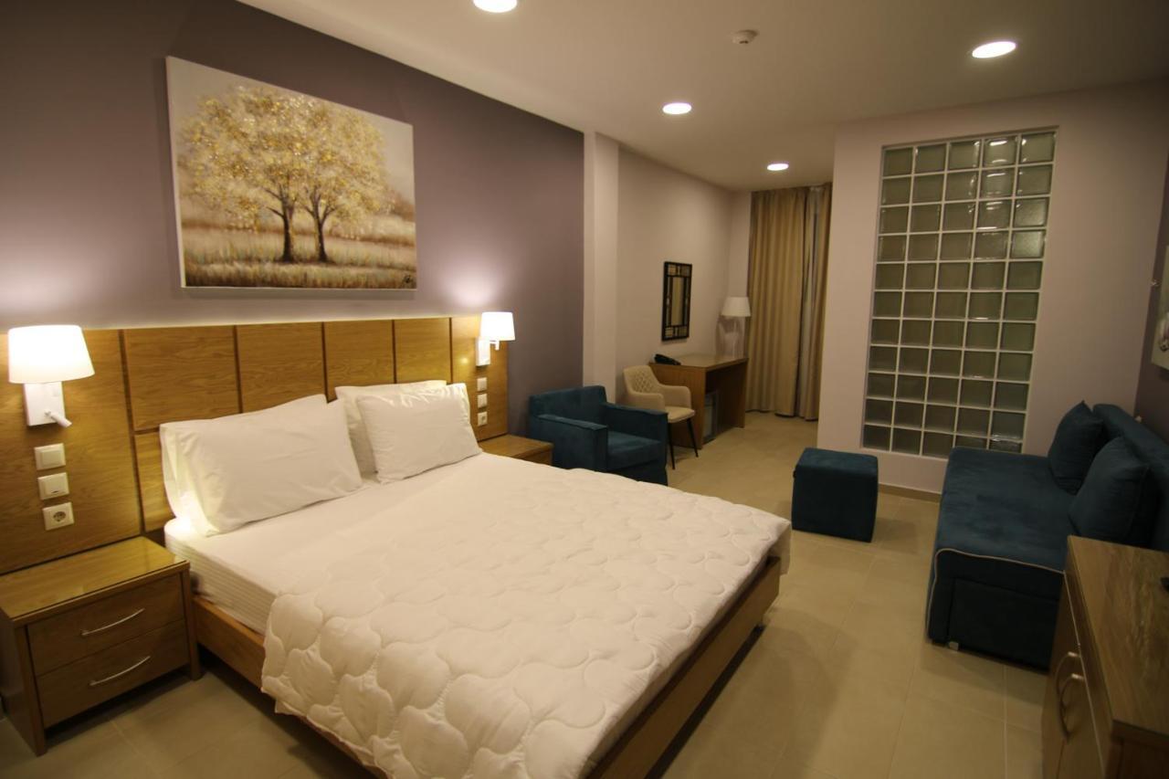 La Place De La Gare Suites - New Subway Station Thessaloníki Ngoại thất bức ảnh
